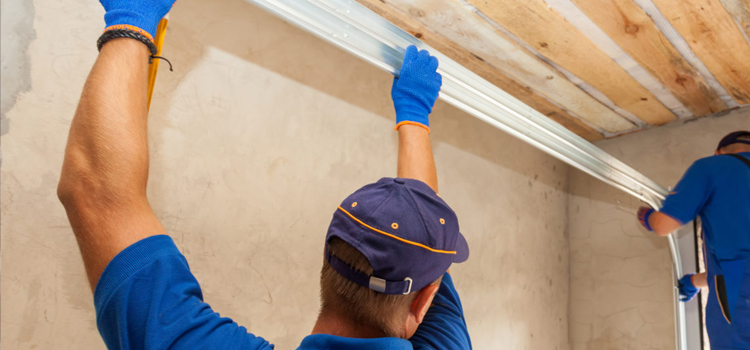 commercial overhead garage door repair in Hollywood